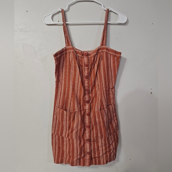 Forever 21 Snap Button Sleeveless Mini Dress! - Picture 1 of 6